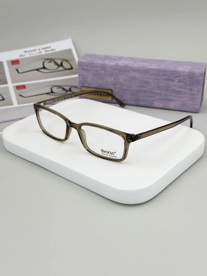 2024_04_22_20_32_IMG_2691 عینک طبی زنانه دیورسو کد 1006