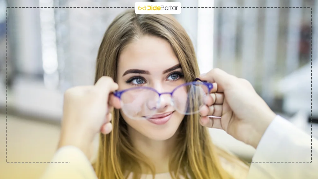چرا با عینک جدید چشمهایم تار میبیند؟